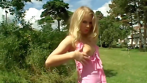 Sexy blonde gets wildly fucked