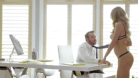 Married guy with ale pedro