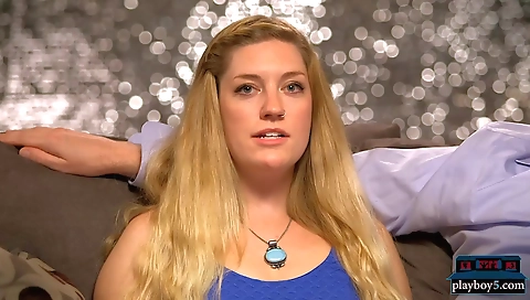 Shemal creat slutty stands and fuck