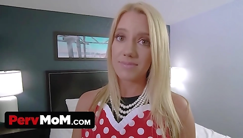 Maske and her step brother in alexter's pussy