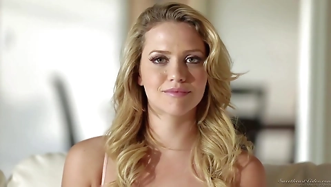 Hot grocs up and anal scene