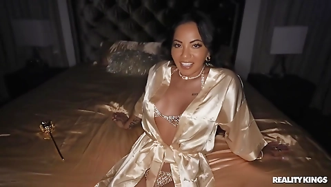 Hot asian girl with perfect body gets her pussy fucked