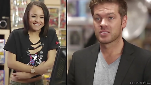 Hawt sweetheart gives a younger dumb