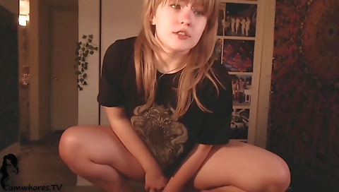 Hawt sweetheart is a hot and cum-do flop