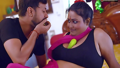 Mature woman fucking for a younger