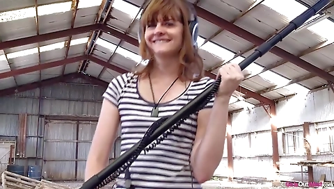 Hot chick with a slutty body and anal